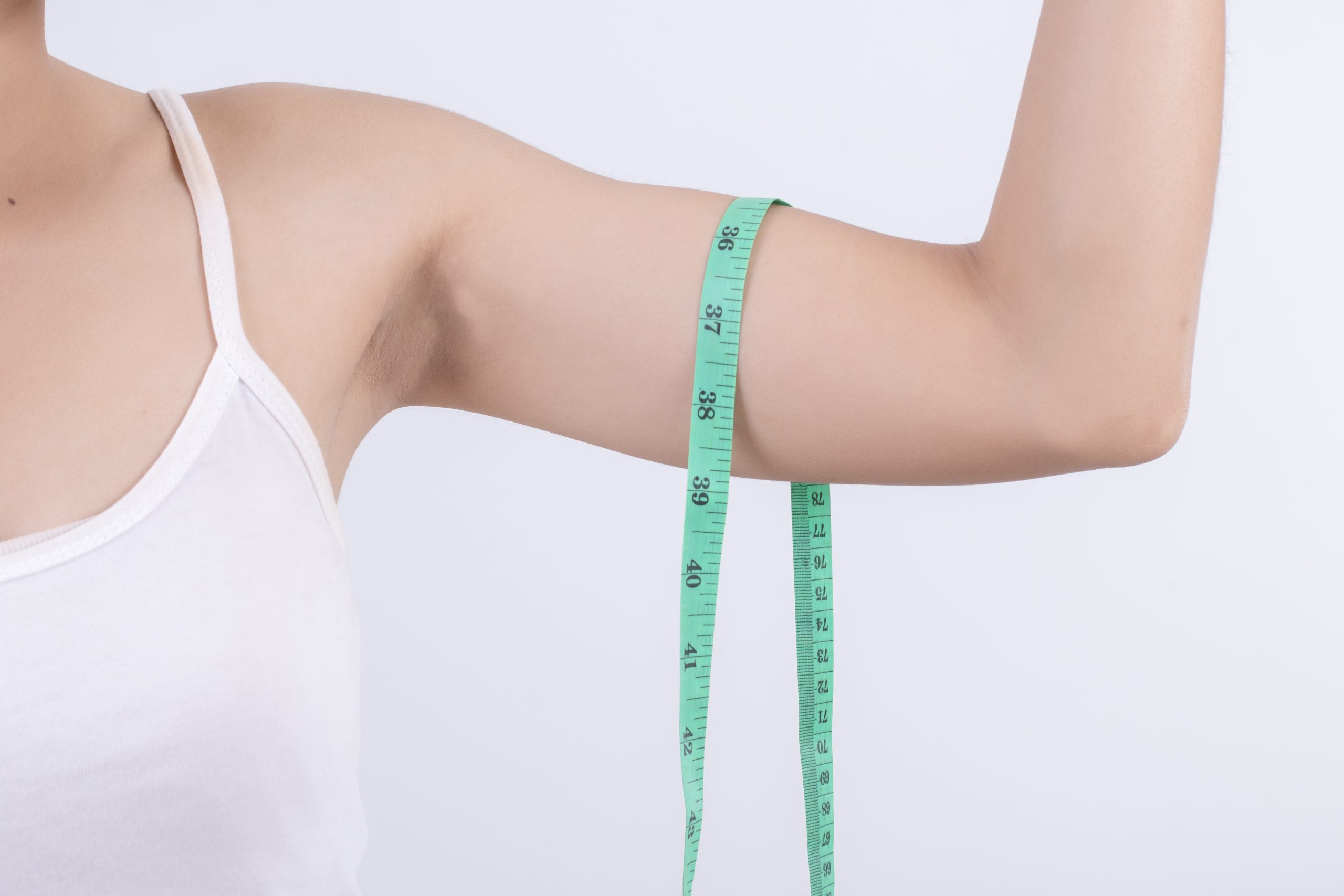 팔뚝 지방흡입 결과 체형 라인 이미지